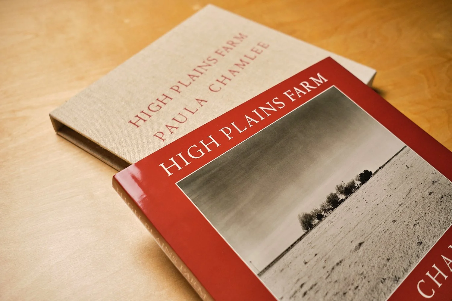High Plains Farm Paula Chamlee 写真集 Paula Chamlee - High Plains Farm — LODIMA